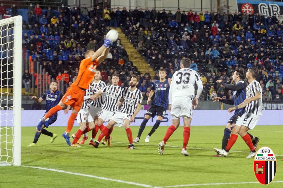 Ascoli subito al lavoro <br> verso il Vicenza: <br> nel mirino il ritorno ai tre punti <br> nell’ultimo sforzo prima della sosta