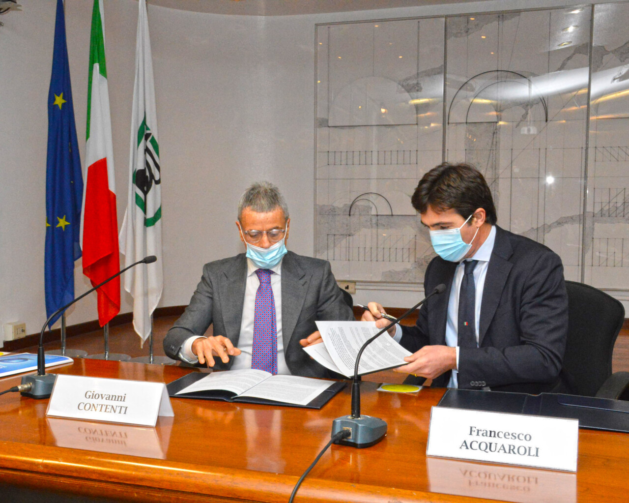Vaccini ai lavoratori <br> delle imprese, accordo <br> fra Inail e Regione