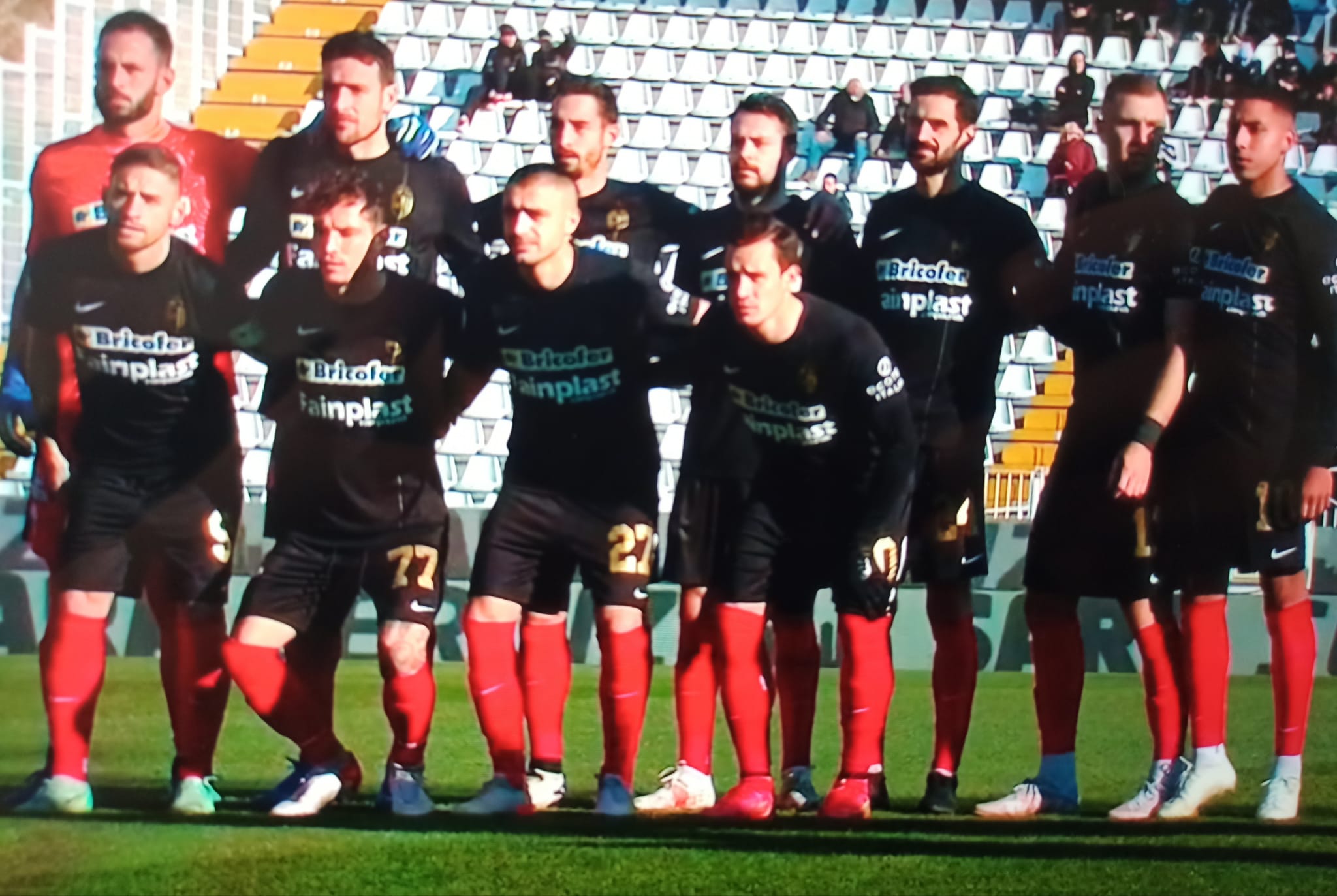 Ascoli-Cremonese e… buon Natale a tutti: bravi, somari, belli e brutti