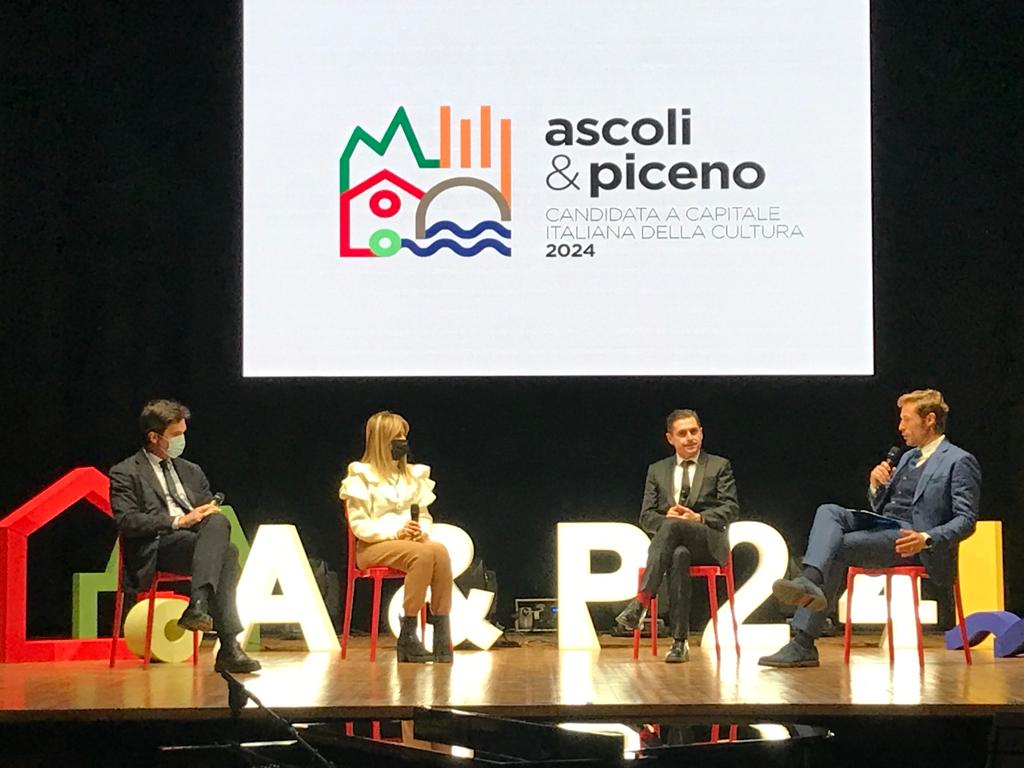 Capitale della Cultura: la festa è iniziata: <br> «La sfida è difficile, ma è grande <br> la capacità di vittoria» <span> (Foto e video)