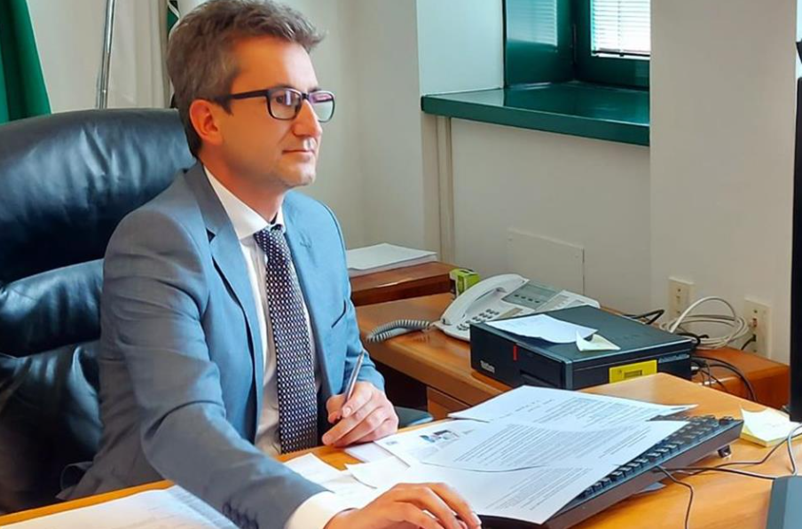 Ventilazione nelle scuole, <br> l’Oms elogia il “modello Marche”