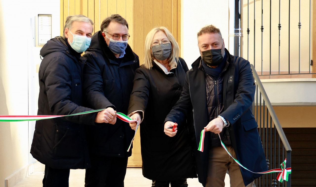 Natale di nuovo a casa dopo 5 anni: <br> giorno di festa per 6 famiglie <span> (Le foto) </span>