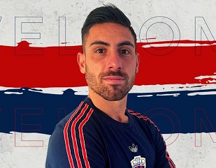 Il nuovo centravanti Cardella <br> alla Samb: «Darò il massimo <br> per riportarti in alto»