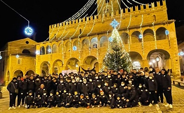 Offida Calcio, passerella <br> e auguri sotto l’Albero