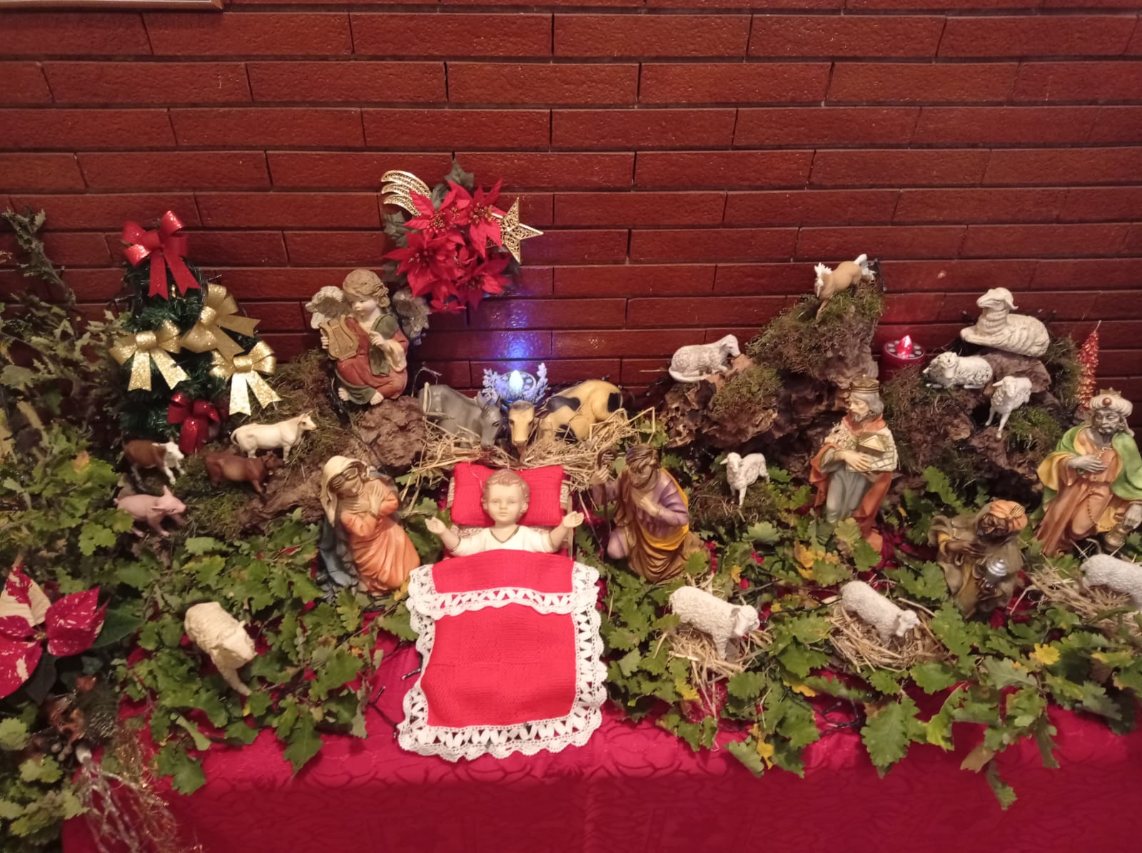 Il Natale della ripartenza: <br> ecco il presepe di Danilo e Giorgia