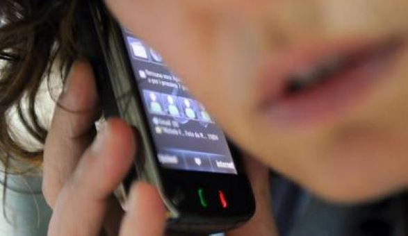 Foto erotiche dell’ex compagna diffuse sul web: 45enne a processo
