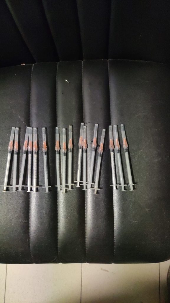 L’operazione “Green Pack” si allarga: <br> dopo l’arresto del medico, <br> 15 perquisizioni e cellulari sequestrati <br> <span> (Foto e video)