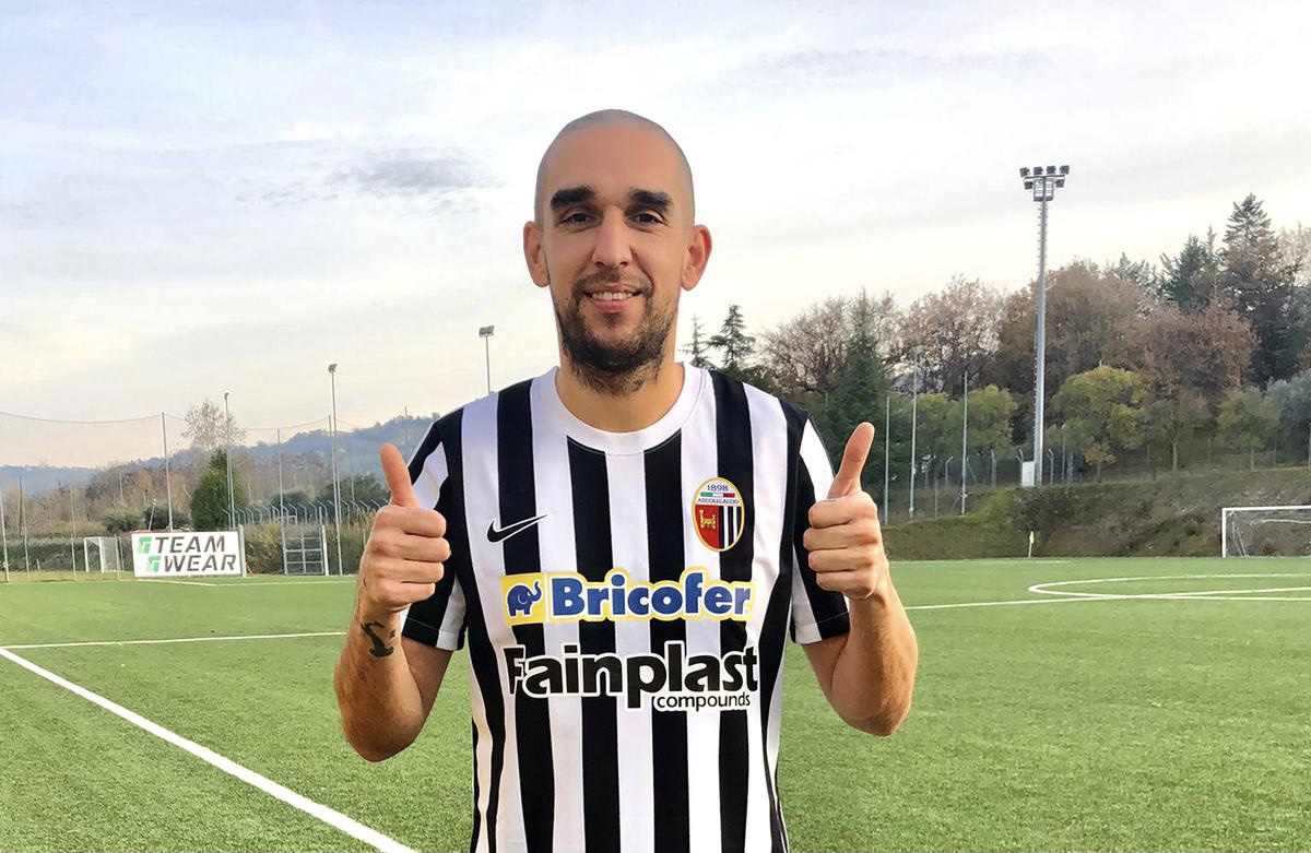 Ascoli, Peppe Bellusci <br> è di nuovo bianconero: <br> «Avevo grande voglia <br> di tornare a casa»