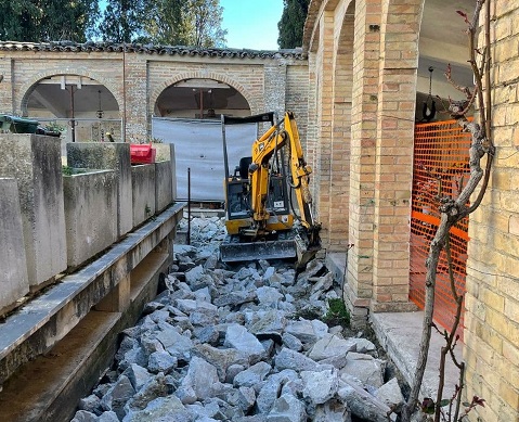 Cimitero, continuano i lavori di riqualificazione Cimitero, continuano i lavori di riqualificazione