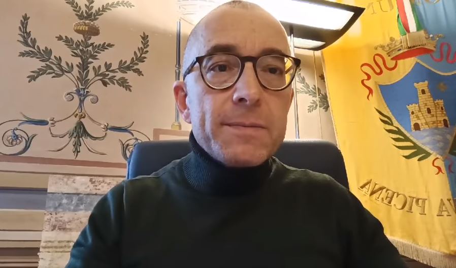 Il sindaco Pierpaolo Rosetti: «Avanti con il progetto della nuova scuola, ora chiudiamo le polemiche»