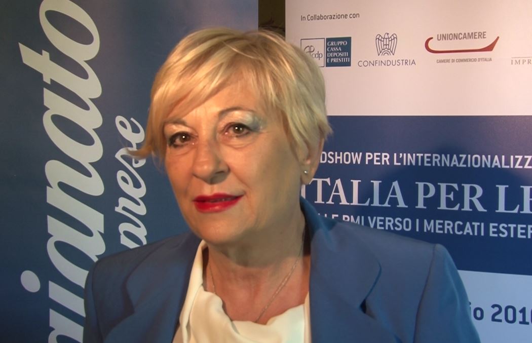Anna Rita Pilotti di “Loriblu” dà una casa a una famiglia ucraina