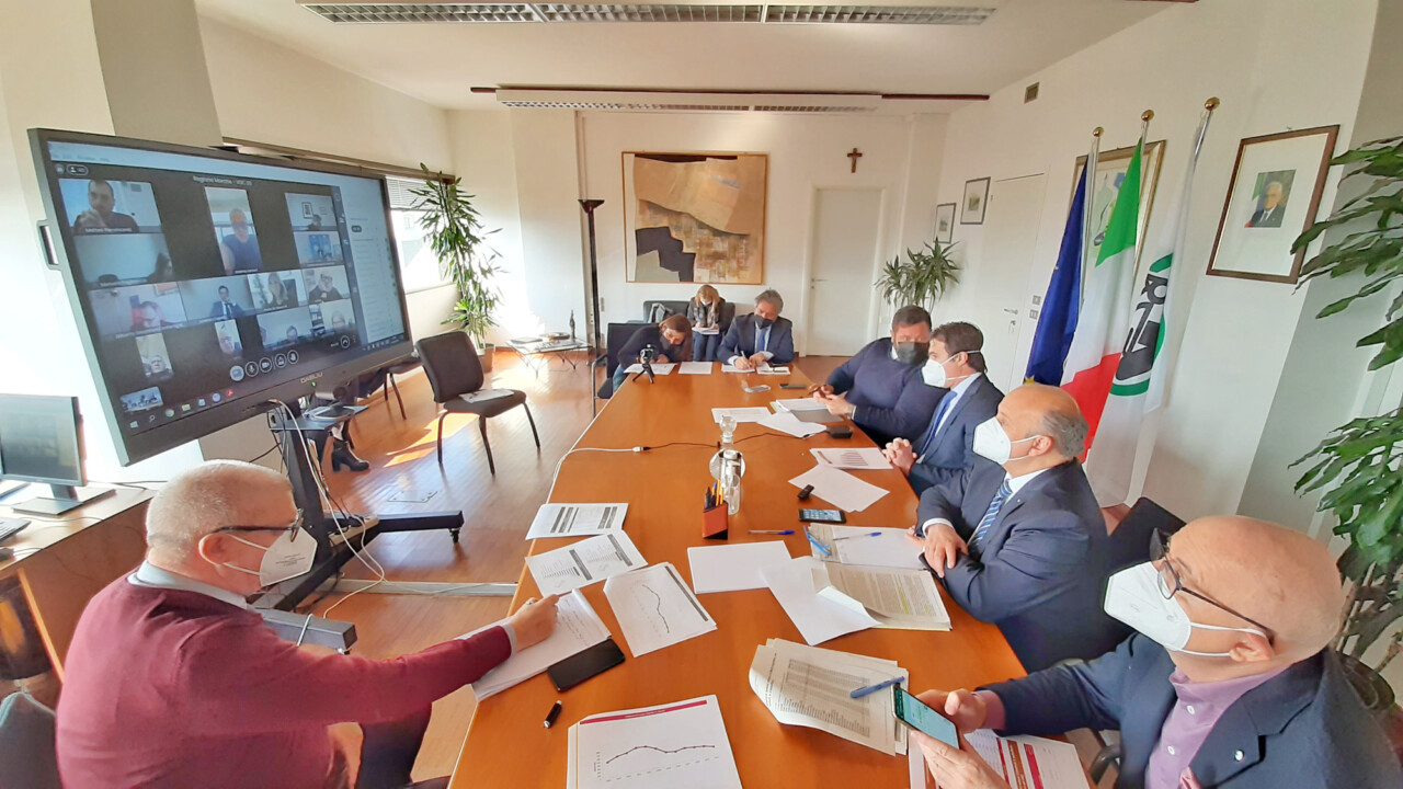 «Export bloccato per la guerra, aprire nuovi mercati e trovare velocemente risorse»