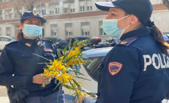 Il sindacato Sap rende omaggio a tutte le donne poliziotto
