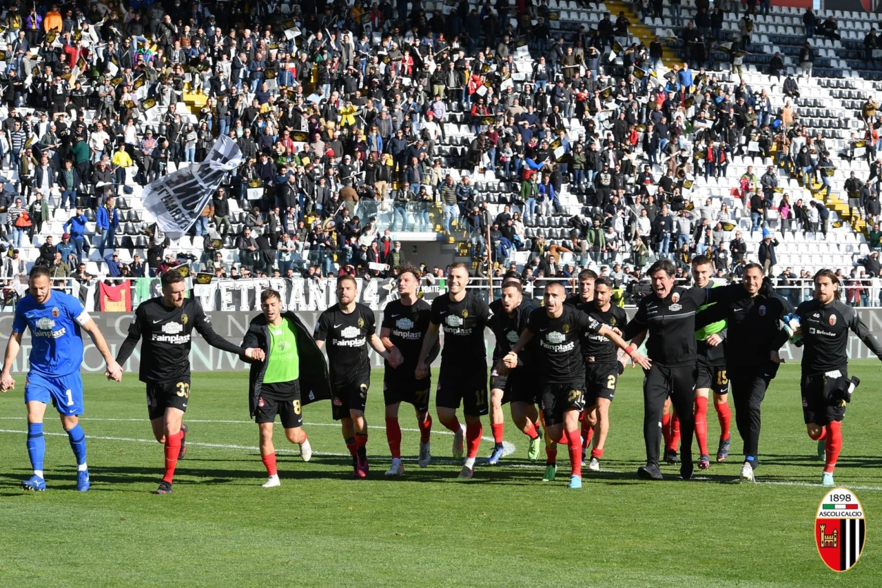 Ascoli-Cittadella, la bolgia del “Del Duca” per una gara che può valere la certezza dei playoff