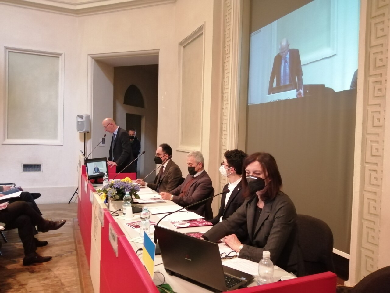 «Speculazioni su beni energetici e guerra: oltre 42mila imprese marchigiane devono trovare spunti per andare avanti»
