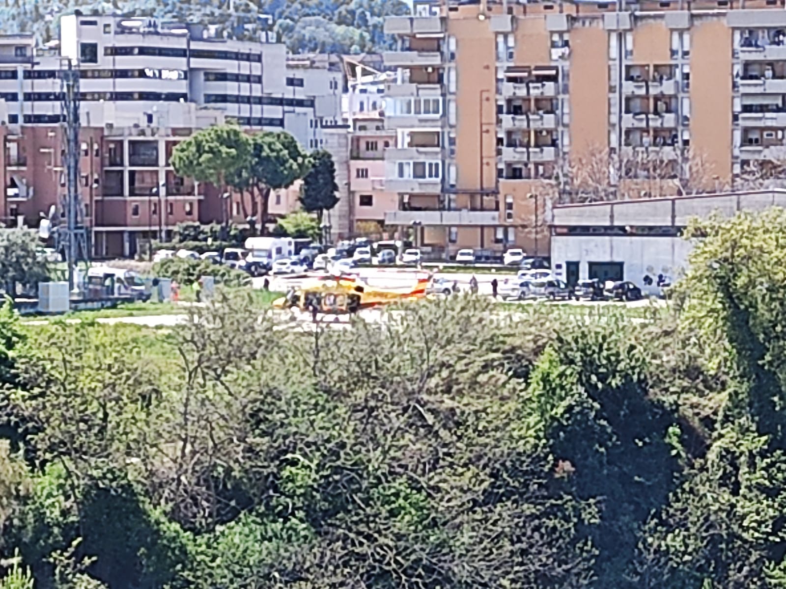 Caldo torrido, una giornata di malori: 52enne recuperato sul Vettore, interviene l’eliambulanza Caldo torrido, una giornata di malori: 52enne recuperato sul Vettore, interviene l’eliambulanza