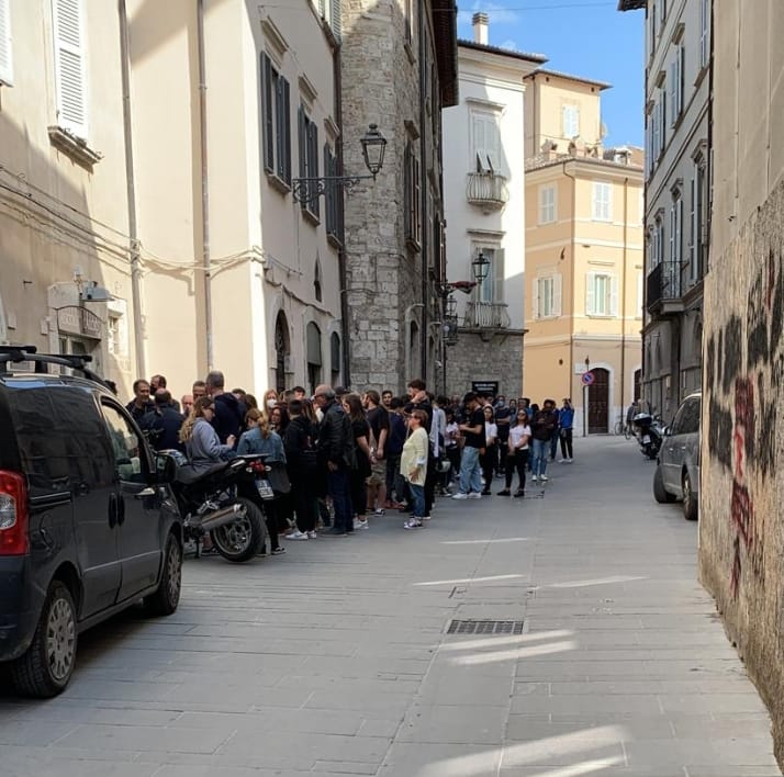 Assalto alle biglietterie per Ascoli-Benevento: polverizzati in meno di due ore oltre 10.000 tagliandi