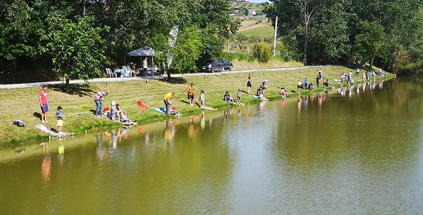 Bambini a pesca con la Lega Navale