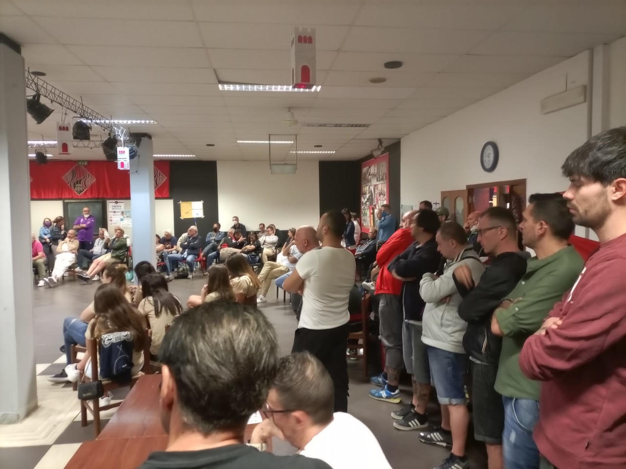 Quintana, assemblea infuocata al Sestiere di Porta Tufilla commissariato