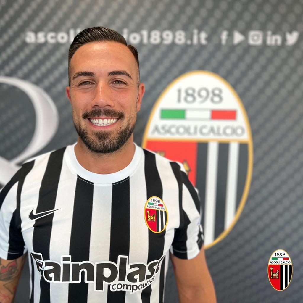 Ascoli, altra freccia per mister Bucchi: ufficiale il ritorno di Falzerano