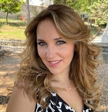 Quintana: Valentina Leonardi, l’ex tamburina diventa dama di Porta Solestà