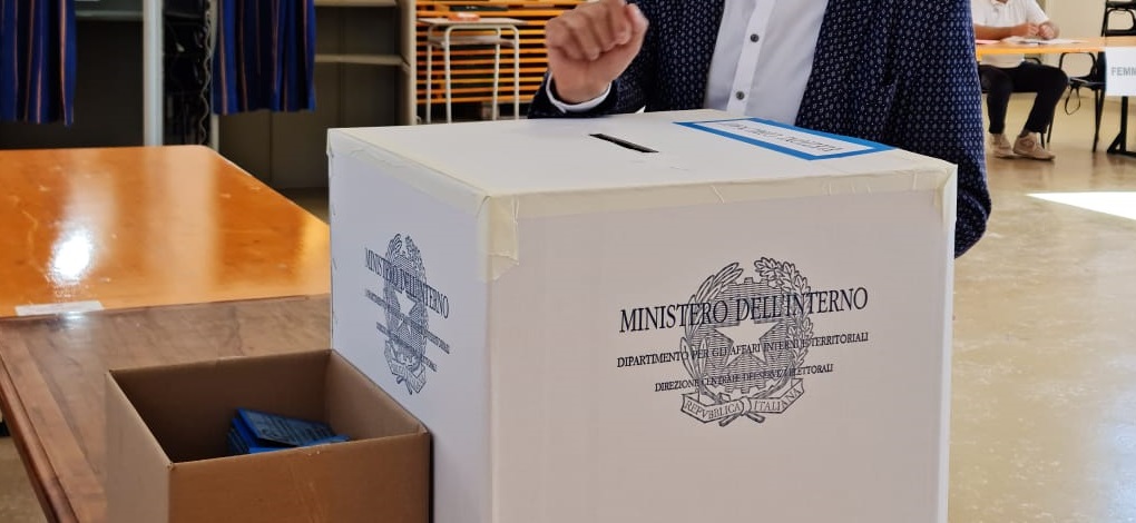 Centrodestra ad alta tensione: le ipotesi tra candidati e collegi blindati
