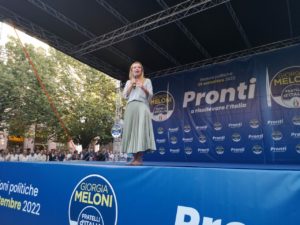 Ad Ancona piazza gremita per Giorgia Meloni: «Mi fate ben sperare, nelle Marche abbiamo dimostrato di saper governare» <span> (Video) Ad Ancona piazza gremita per Giorgia Meloni: «Mi fate ben sperare, nelle Marche abbiamo dimostrato di saper governare» <span> (Video)