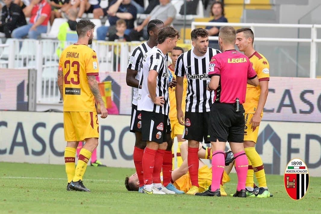 Ascoli-Cittadella e una… Meraviglia di arbitro