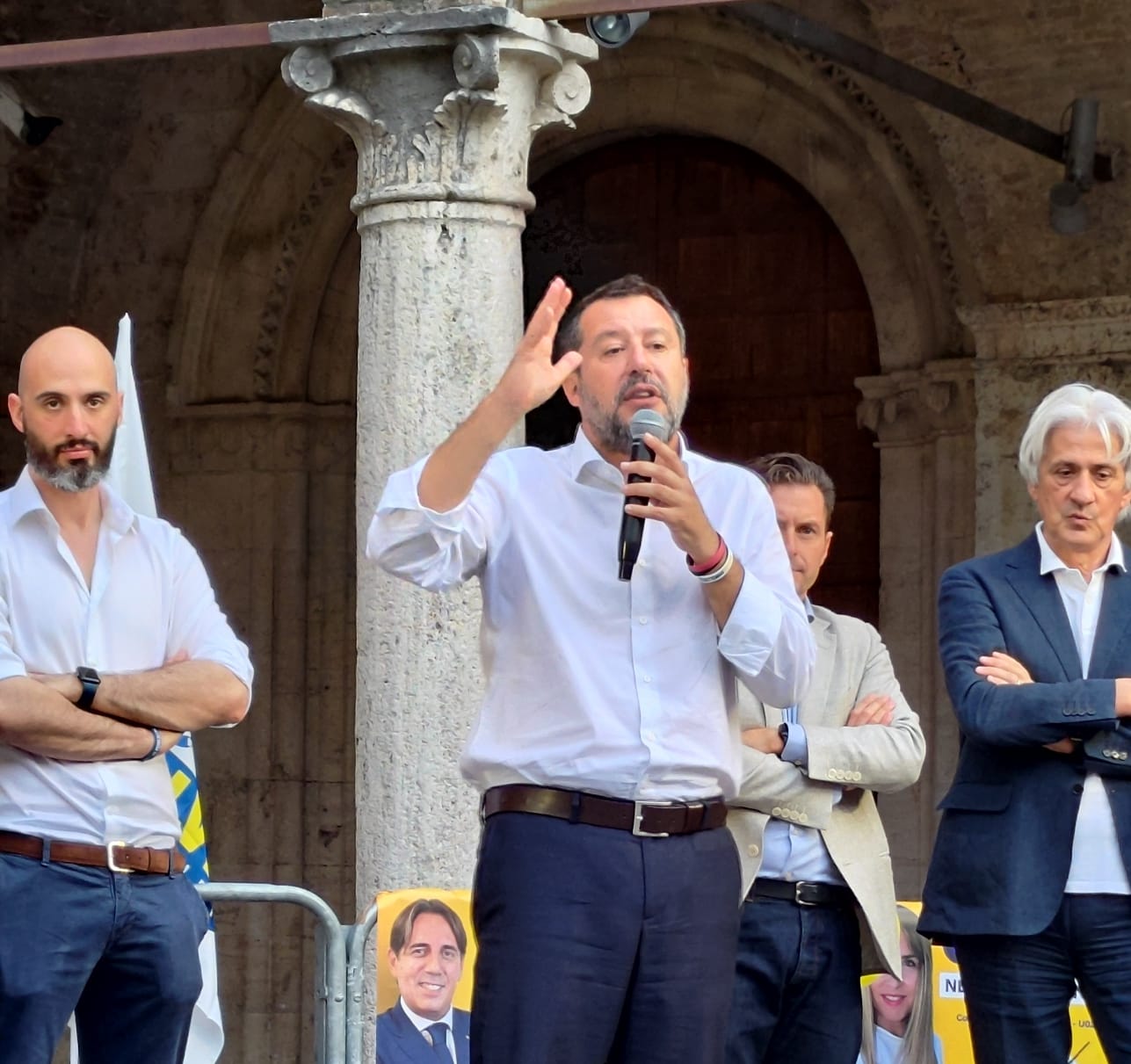 Salvini ad Ascoli: «Terra di artigianato e lavoro, priorità a caro bollette, riforma delle pensioni e flat tax»
