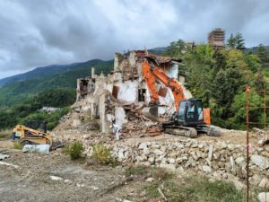 Arquata, entra nel clou del piano relativo al centro storico <span> (Il video)