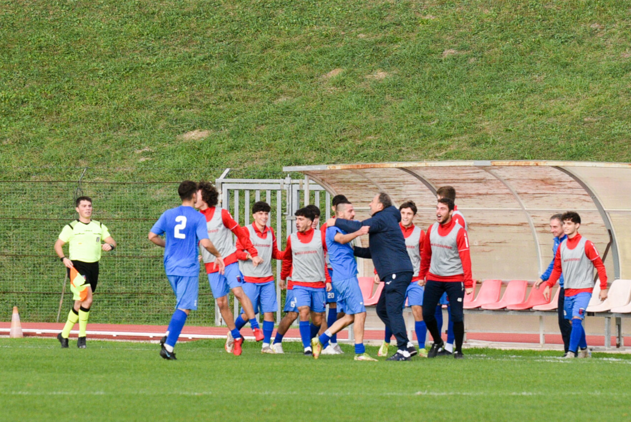 Dilettanti, risultati e classifica: l’Atletico Azzurra Colli si avvicina allo storico traguardo dei playoff