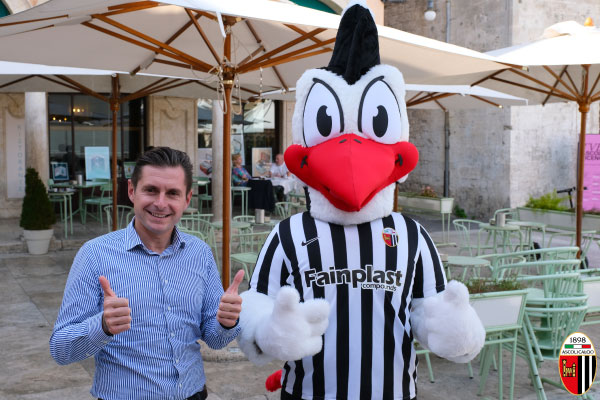 L’Ascoli ha la sua nuova mascotte: contro il Modena debutta “Picus”