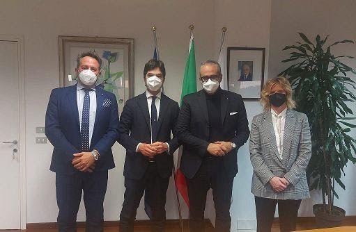 Svem, Santori: «In sei mesi risolte pratiche per 36 milioni, selezionati 25 esperti, risposte rapide alle imprese»