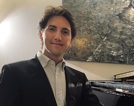 Un’altra “Domenica in Musica”, suona Antonino Caracò