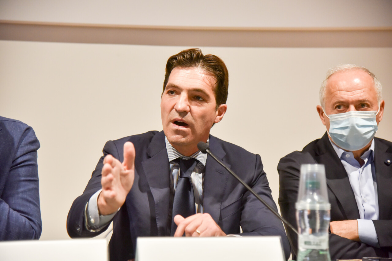 Sanità, letterina alla giunta Acquaroli: i 5 regali di Natale che meriterebbero i marchigiani
