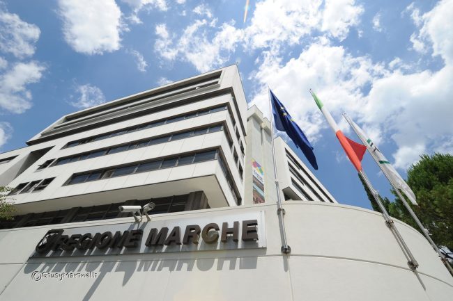 Aborto: Sinistra Italiana contro la revoca della convenzione con l’Aied
