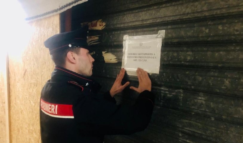 Serrati controlli dei Carabinieri nei centri massaggi del Piceno: tre costretti ad abbassare le serrande