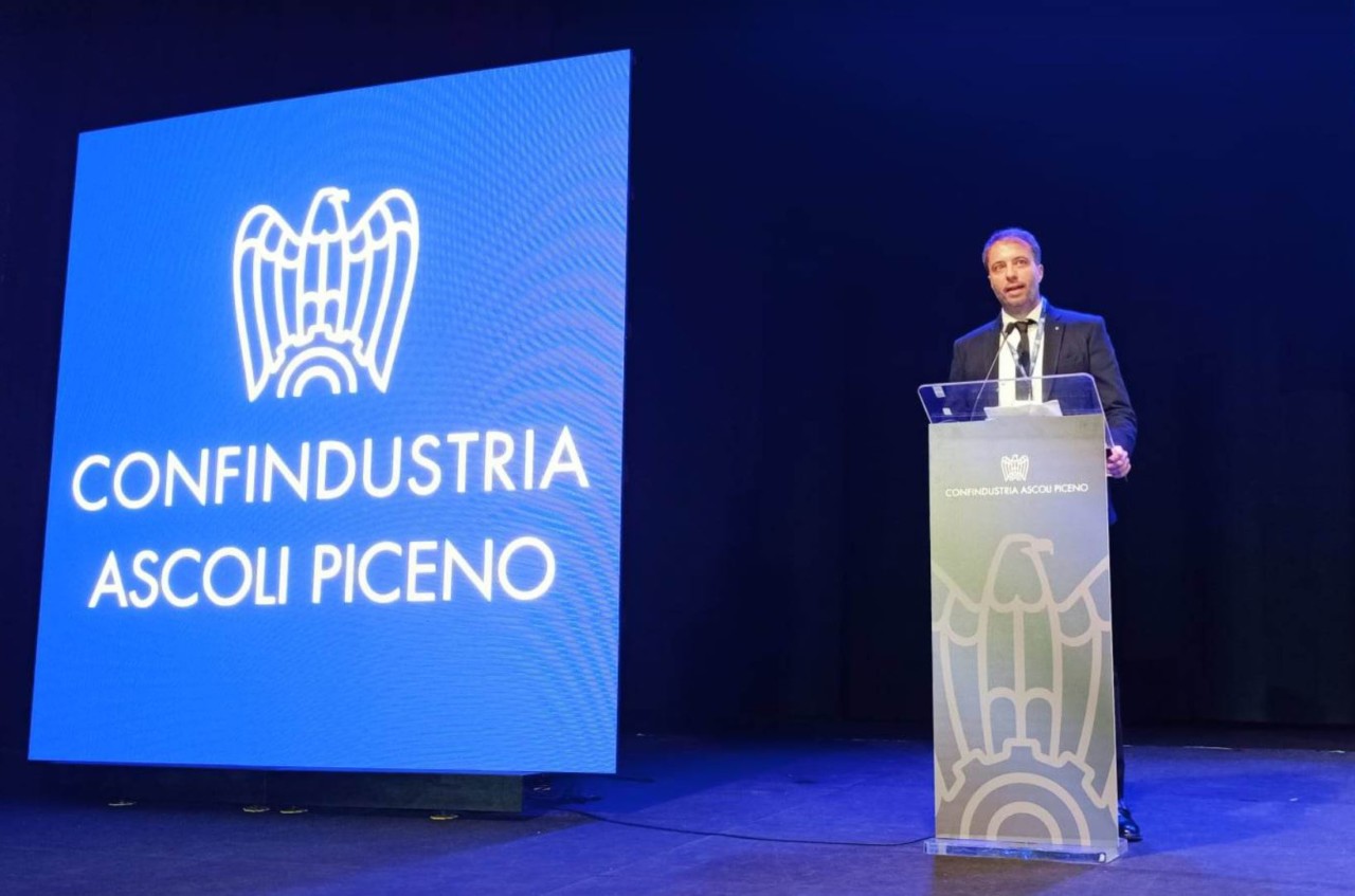 Infrastrutture, Confindustria chiede il suo “Ritorno al futuro”: «Mani legate? Mai più» <span> (Video)