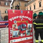 Una giornata da vigile del fuoco: “Pompieropoli” torna in città