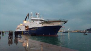 La “Geo Barents” è arrivata ad Ancona con i 73 migranti a bordo <span> (Video)