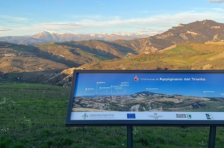 Eco-passeggiata della Befana fra i calanchi Eco-passeggiata della Befana fra i calanchi