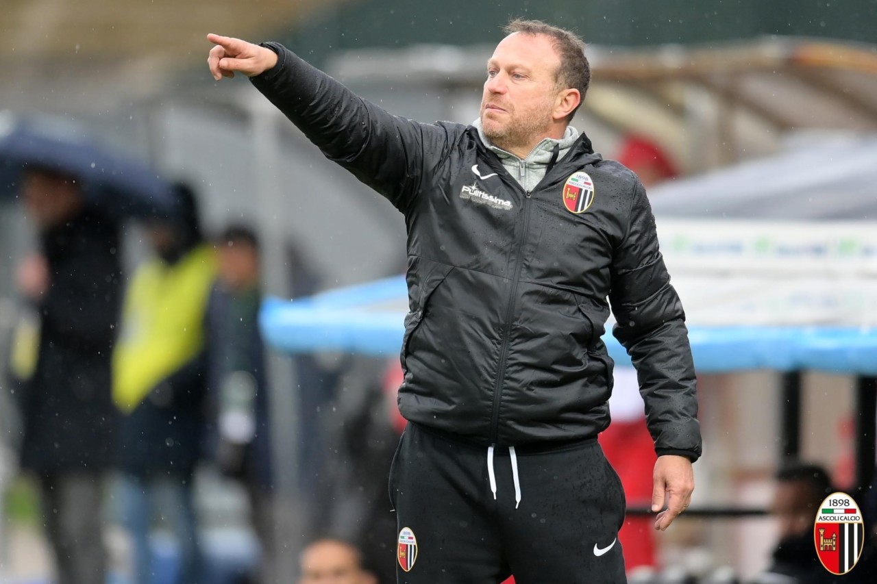 Ascoli-Pisa, Breda guarda ai playoff: «Quando hai un’opportunità devi giocartela fino in fondo»