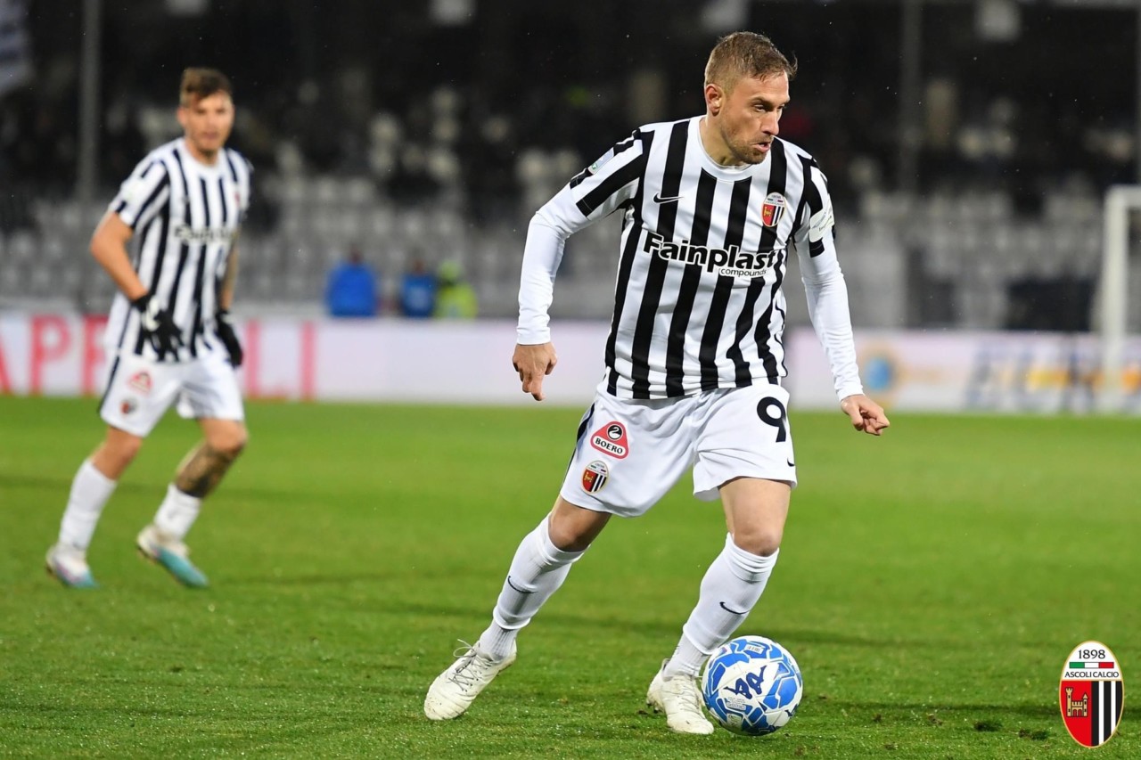 Verso Ascoli-Venezia, Dionisi a digiuno dal match di andata: «Il gol mi manca tanto»