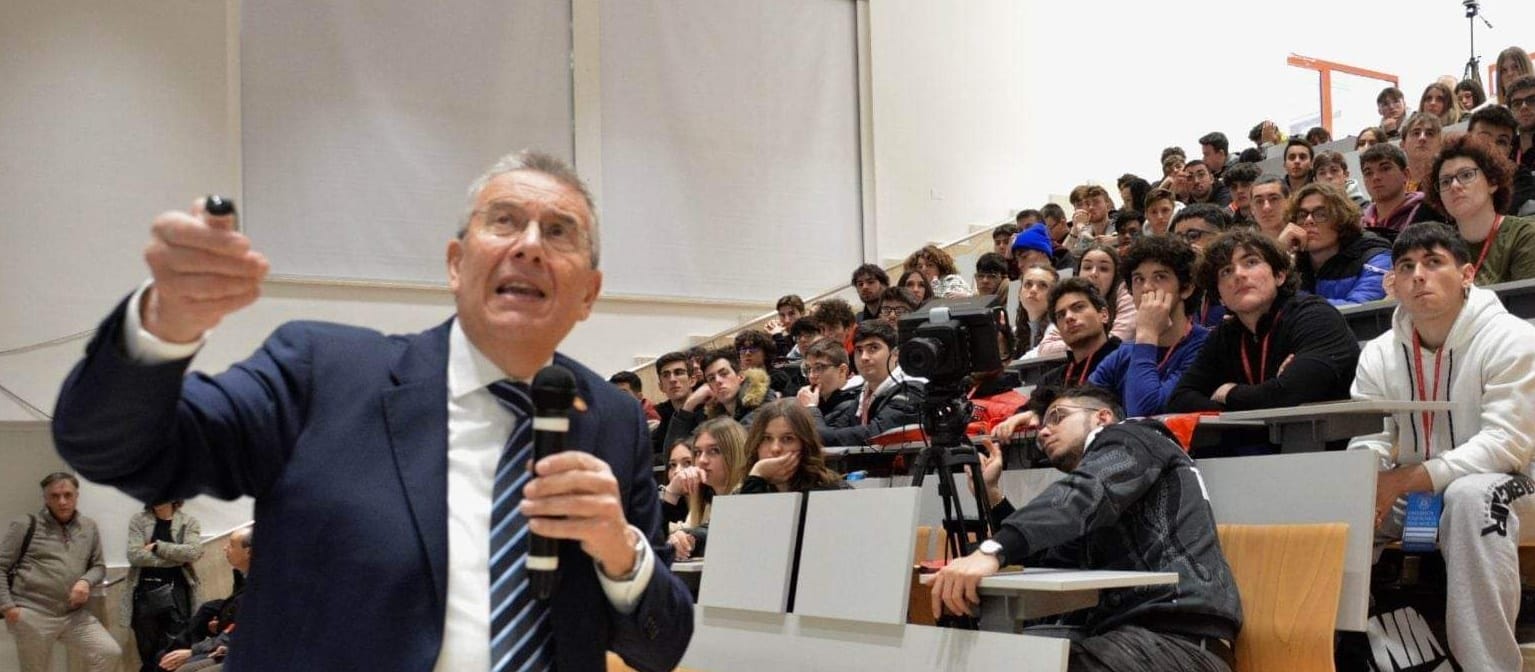 Univpm, l’open day un successo: centinaia gli studenti presenti <span> (Foto)