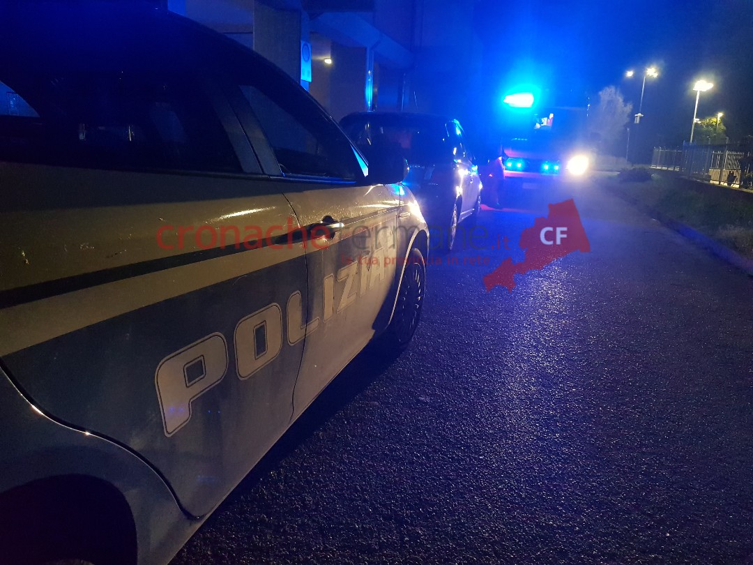 Esploso un colpo d’arma da fuoco: ferito un giovane, è caccia all’uomo