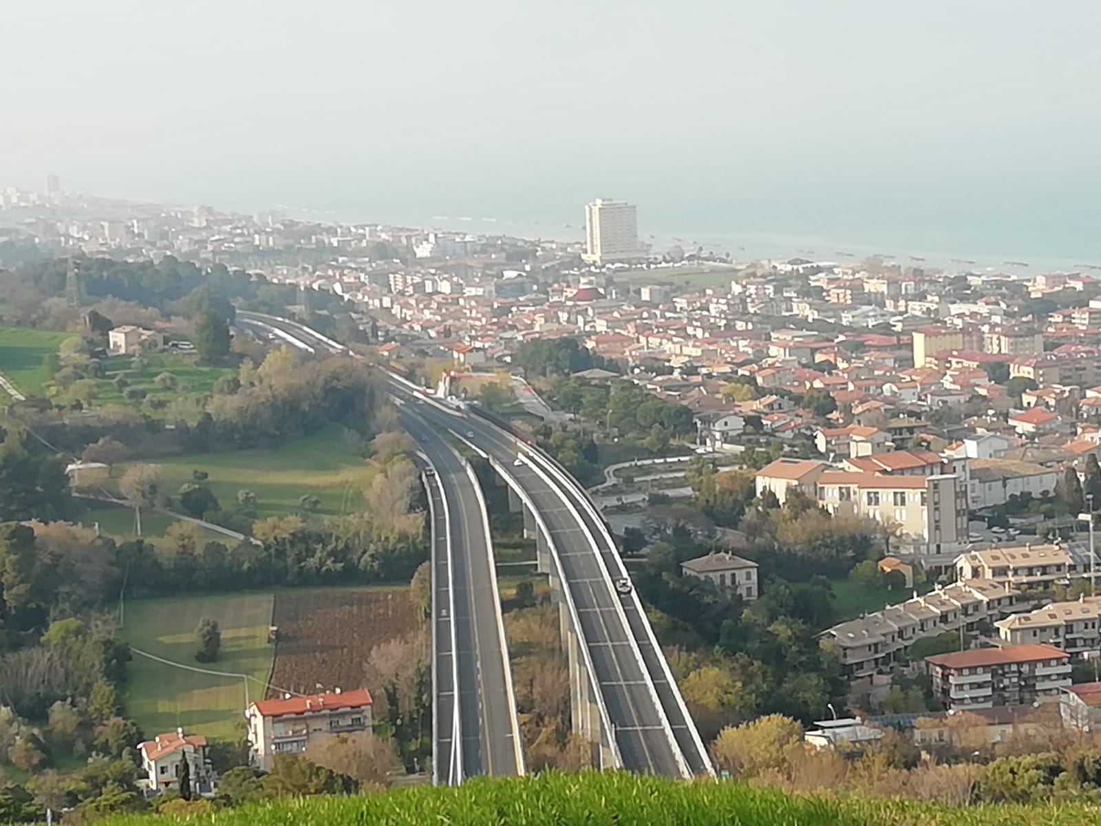Autostrada A14: stop ai cantieri a Pasqua e in estate, per la terza corsia servirebbero quasi 10 anni