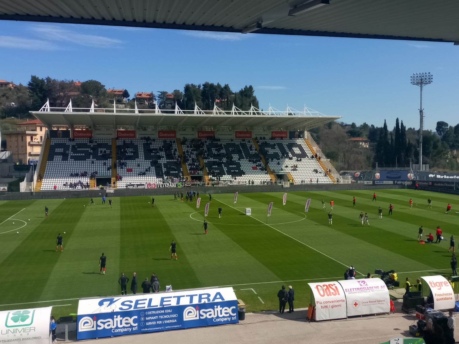 Serie B: si riparte con il big match Genoa-Reggina