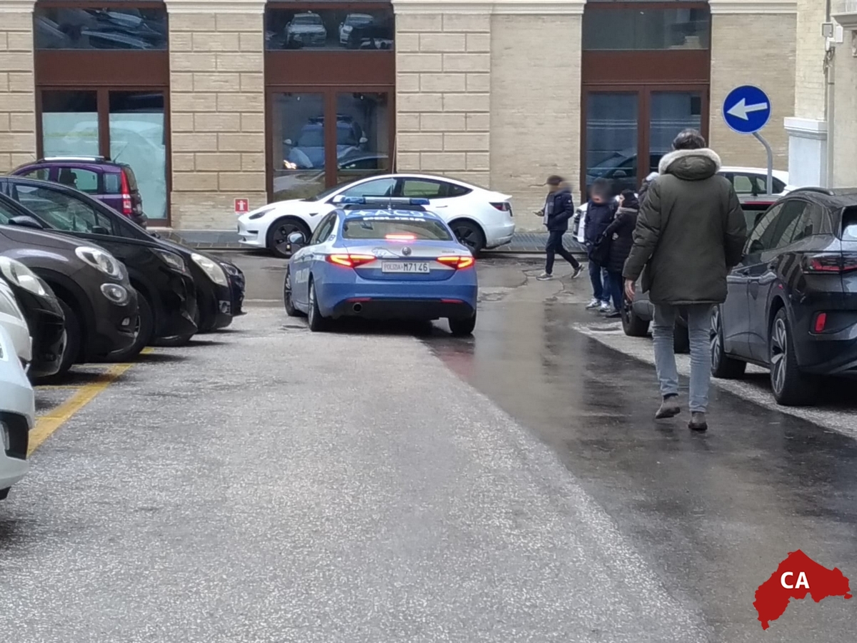 Bancomat rubato per acquistare sigarette e “gratta e vinci”: processato, finisce in carcere