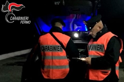 Di nuovo alla guida senza patente: denunciato un pregiudicato di Grottammare Di nuovo alla guida senza patente: denunciato un pregiudicato di Grottammare
