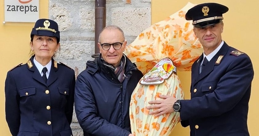 Alla “Zarepta” le uova di Pasqua della Polizia di Stato Alla “Zarepta” le uova di Pasqua della Polizia di Stato